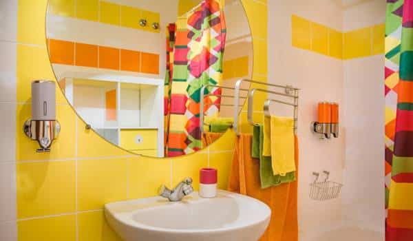 Yellow Tile Bathroom Towels