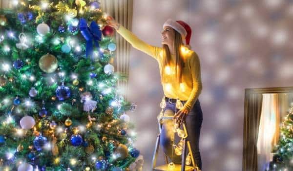 Use A Ladder To Put Christmas Lights Tree
