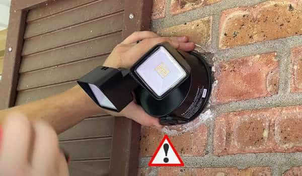 Install Outdoor Flood Lights Security Alerts