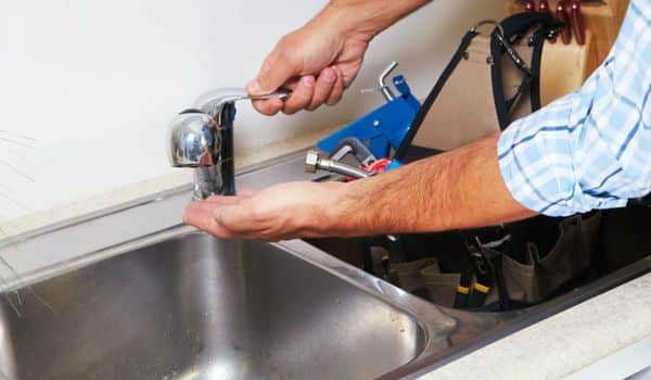  Lift Out The Delta Faucet Removing Your Delta Kitchen Faucet