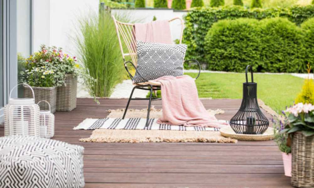 How To Keep Outdoor Rug From Blowing Away