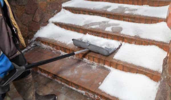 how to clean slippery outdoor steps