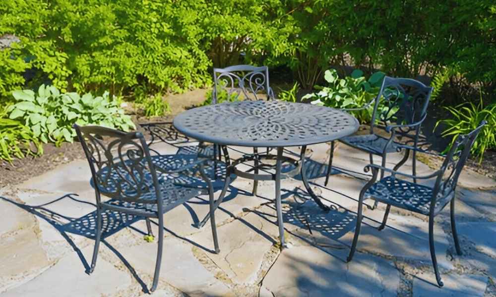 How To Clean Black Metal Outdoor Furniture